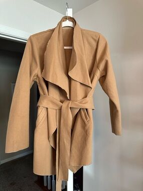 Camel Waterfall Belted Coat – Women’s Lightweight Jacket – Size S/M